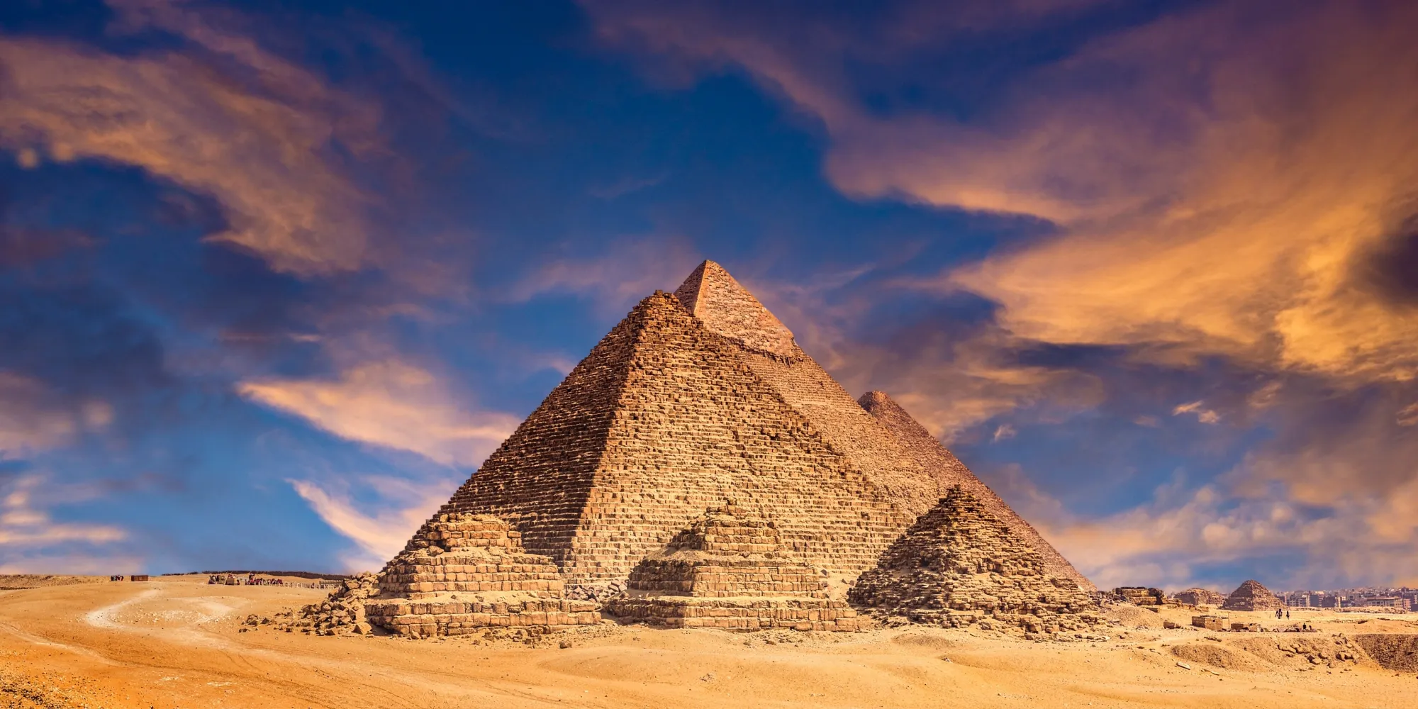 Egypt nabízí pláže i slavné pyramidy. Turisty ale může čekat nepříjemné omezení.