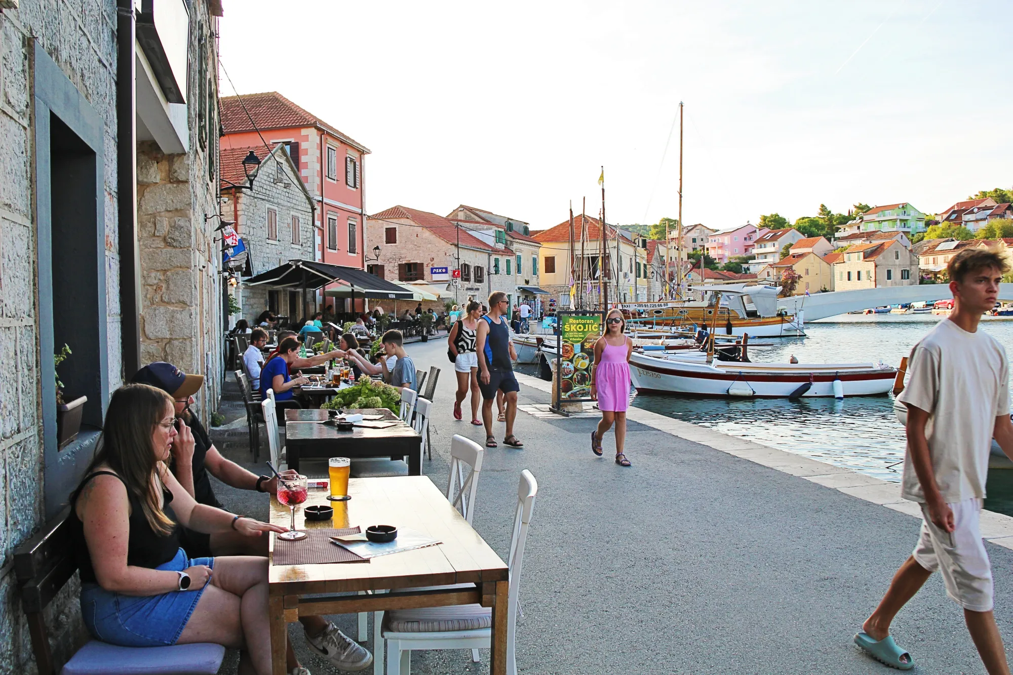 Dovolená v Chorvatsku může v roce 2026 zdražit. Rozhodovat bude obchod i výběr restaurace.
