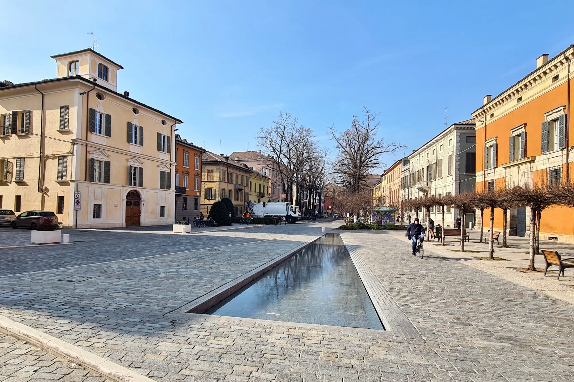 Reggio Emilia se dostala do centra pozornosti. Italské město, kam dorazila princezna Kate, překvapí i zkušené cestovatele.