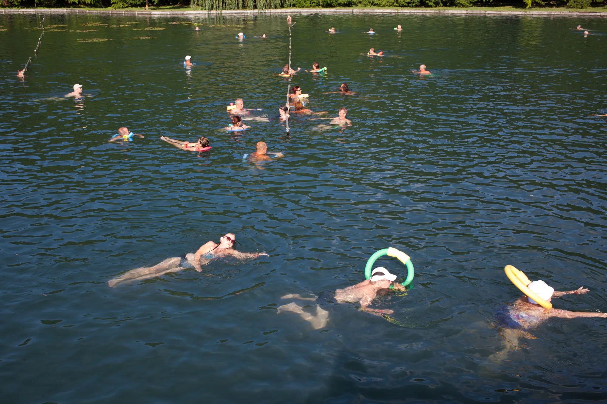 Ráj jen pár hodin od Česka: V lázeňském městě najdete největší termální jezero Evropy s horkou vodou.