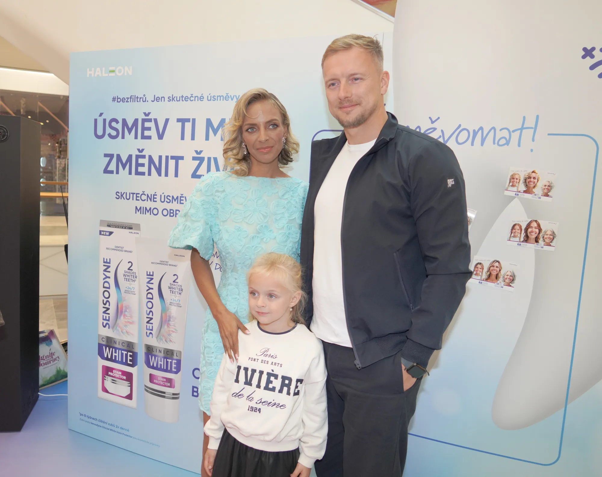 V Třinci si Markéta Konvičková vybudovala rodinné zázemí. Styl domu je přírodní a čistý, to nejzajímavější však zůstává skryté.