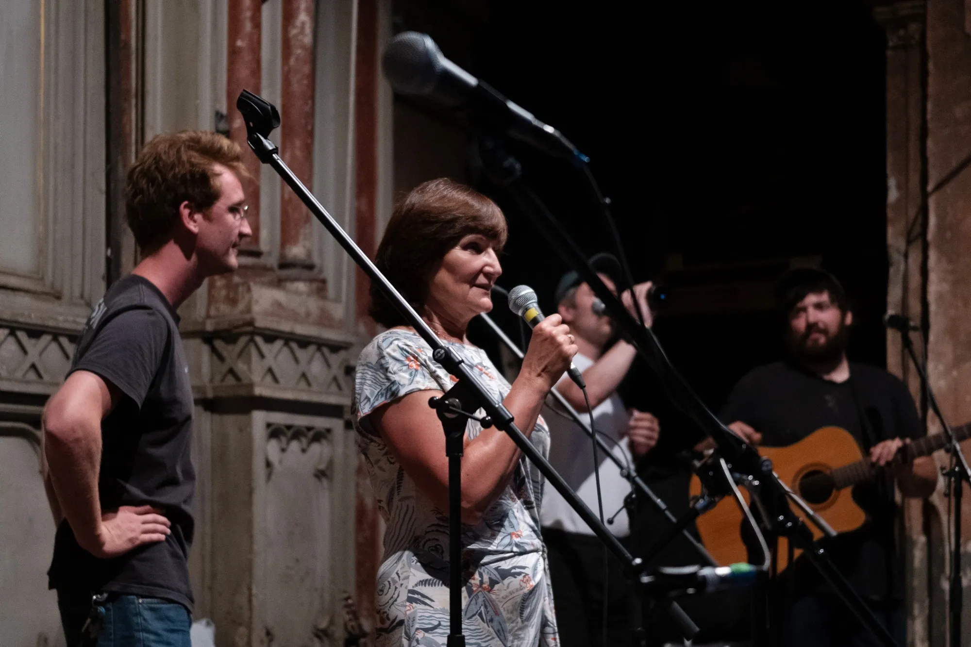 Hudba v libeňské synagoze zněla až magicky. Benefice s borůvkovým nádechem dojímala i pomáhala.Hudba v libeňské synagoze zněla až magicky. Benefice s borůvkovým nádechem dojímala i pomáhala.