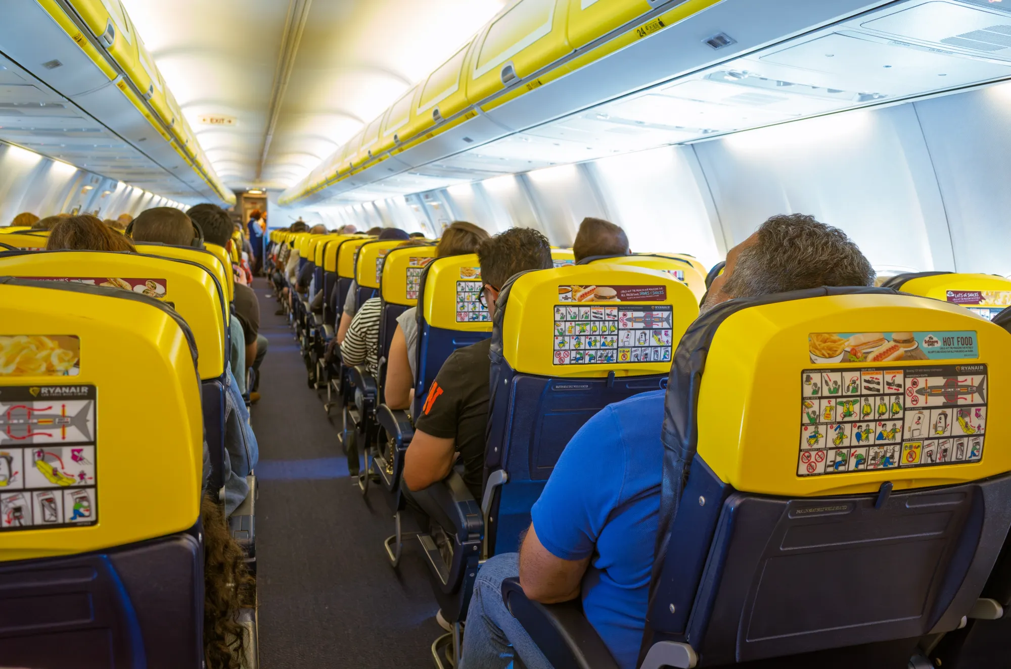 Ryanair zpřísňuje dohled nad zavazadly i boardingem. Jedna nepozornost může dovolenou zbytečně prodražit.