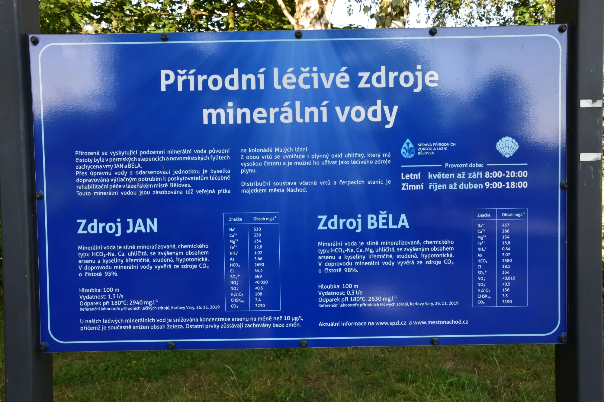 Utajené lázně uprostřed Česka. Místní kolem nich chodí lhostejně, cizinci je nazvali zázrakem.