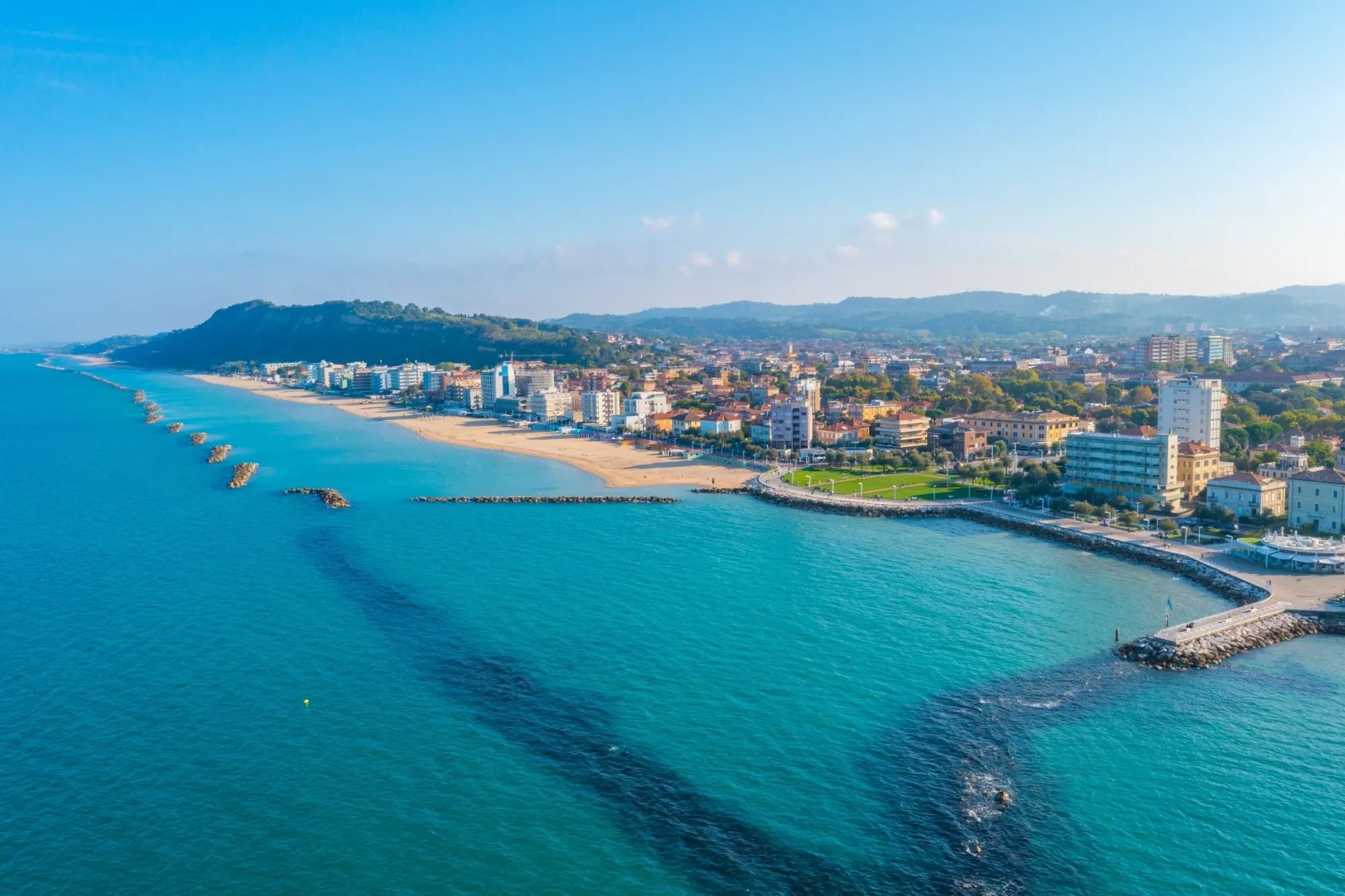 Turisty milovaná Pescara zpřísňuje režim. Na pláži bude od dubna kouření tabu a pokuta může vyšplhat na 500 eur.