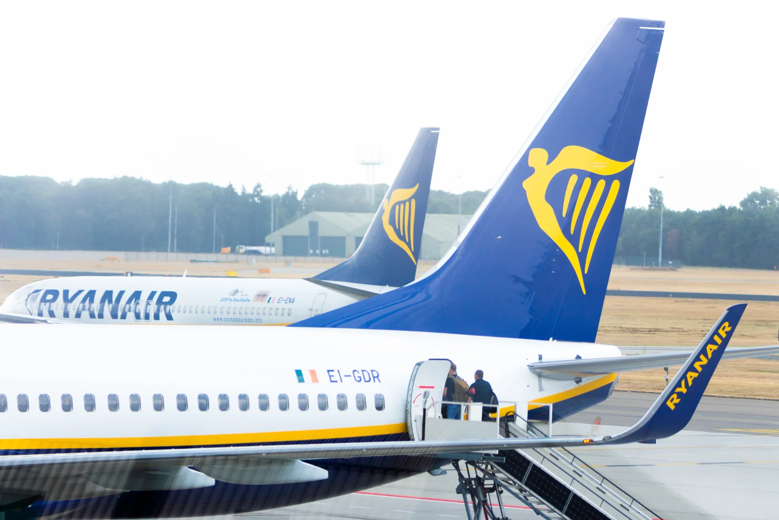 Ranní let Ryanairu skončil nečekaným obratem. Posádka krátce po startu vyhlásila nouzi