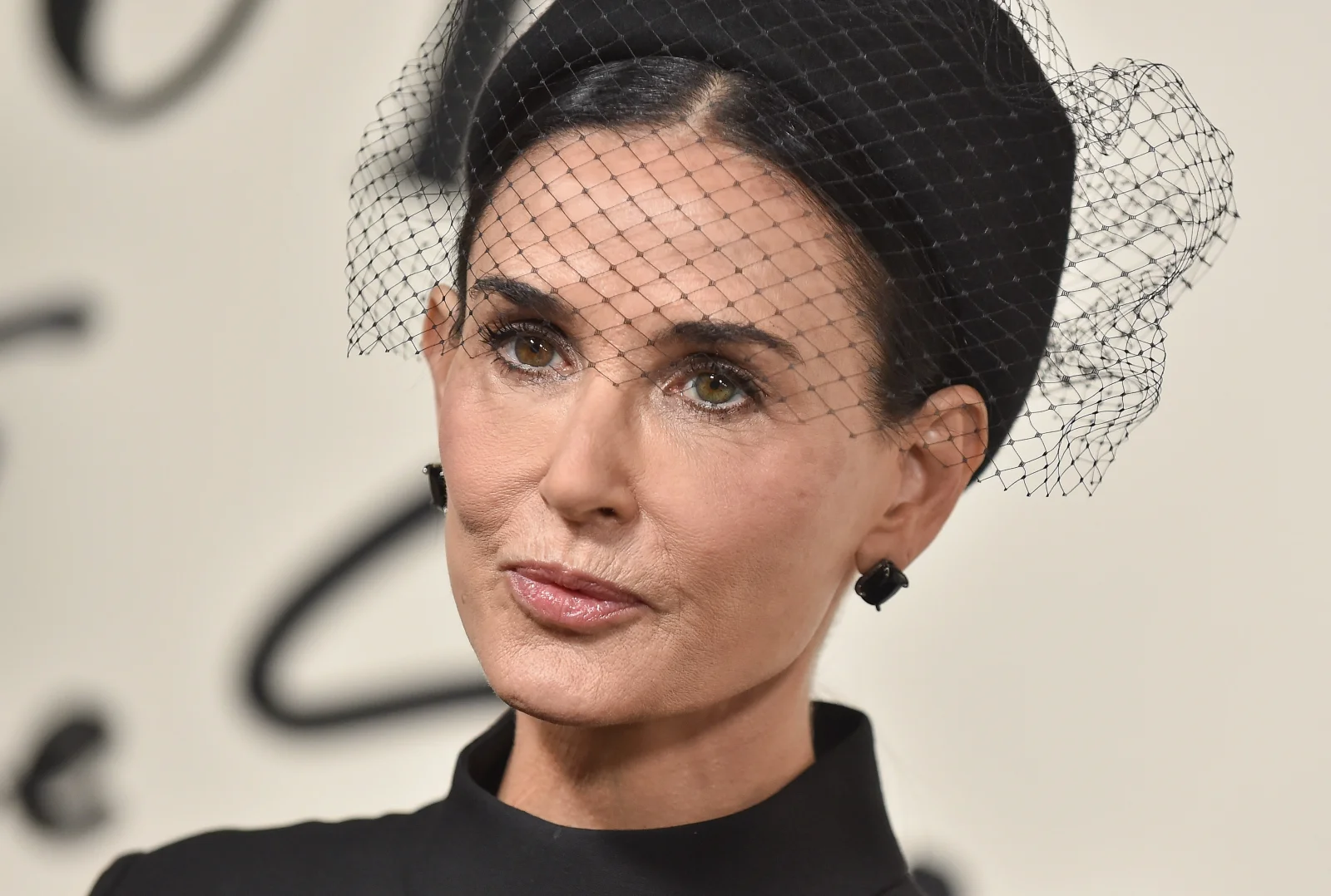Demi Moore se neubránila slzám. Smrt milovaného parťáka ji úplně zlomila