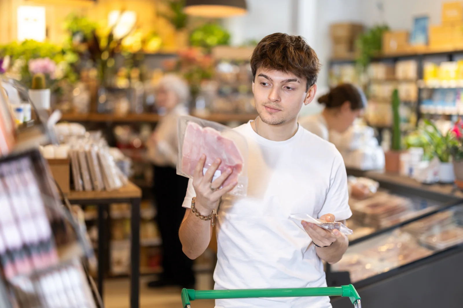 Vyhlašujeme nejhorší šunku ze supermarketu: Češi ji kupují každý týden a vůbec netuší, co je uvnitř