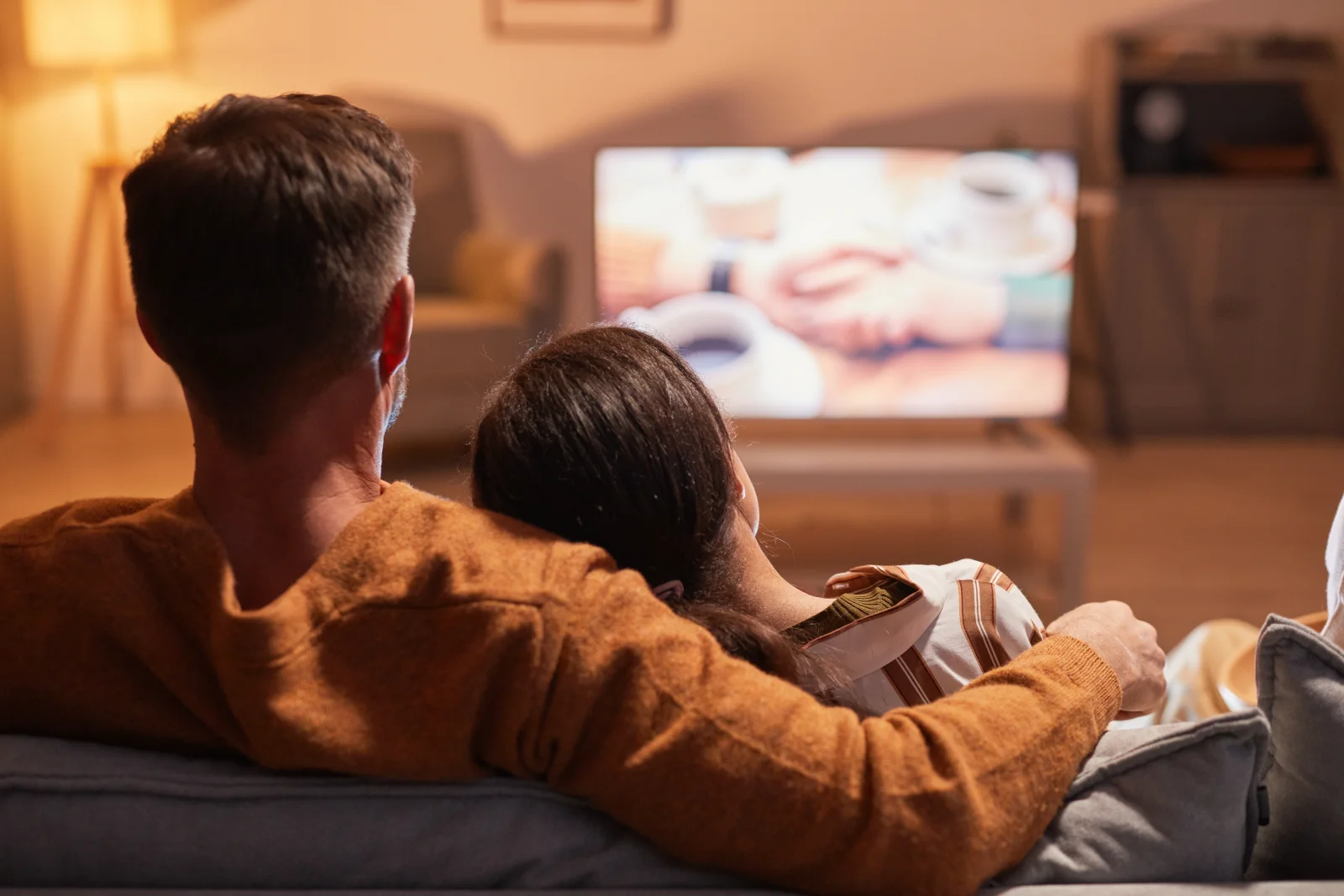 TV Nova bez milosti vyhodila dalšího herce z úspěšného seriálu. Důvod je absurdní, divákům se jednání nelíbí