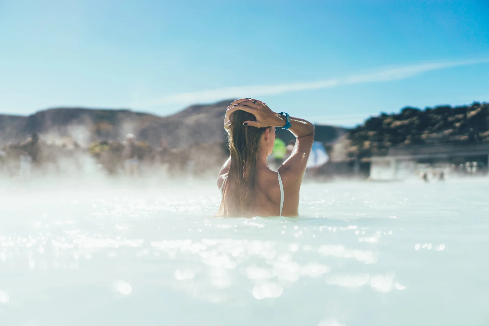 Češi jezdí do termálů za hranice, přitom ty nejkrásnější jsou doma. Voda tu má  72 °C a připadáte si jako v ráji