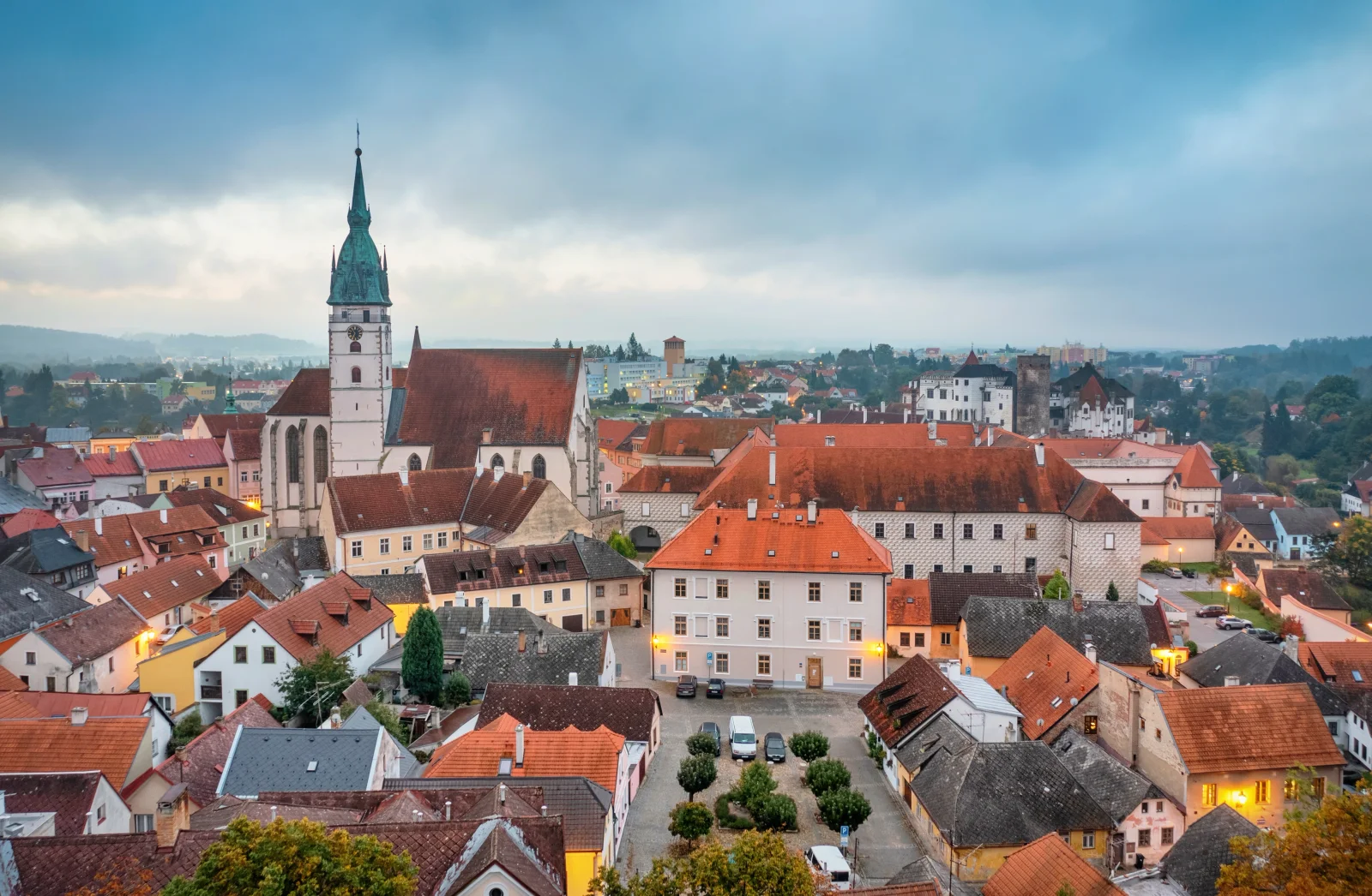 Ani Praha, ani Krumlov. Toto je bezkonkurenčně nejhezčí město Česka, které však místní naprosto ignorují