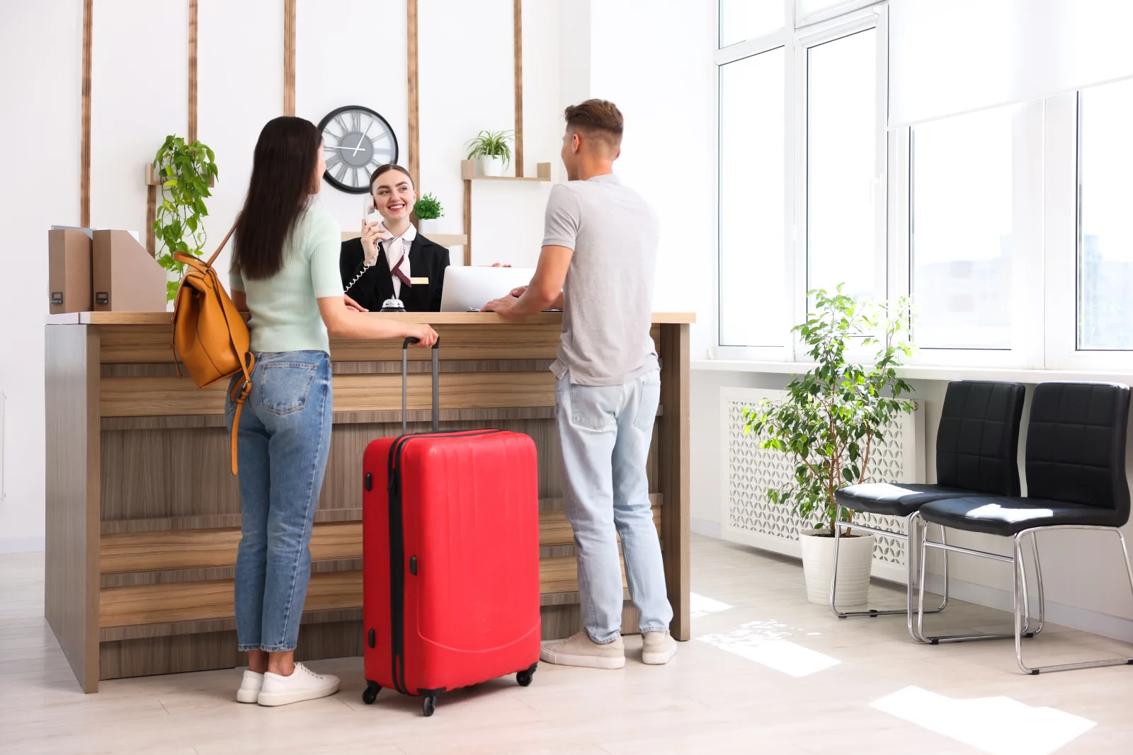 V hotelu tenhle formulář raději nevyplňujte. Recepce vám to neřekne, ale může vás stát stovky