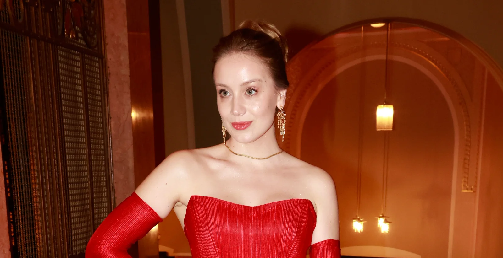 Anna Kadeřávková skončila po pádu z koně v nemocnici. Herečka popsala otřes mozku i poraněnou krční páteř