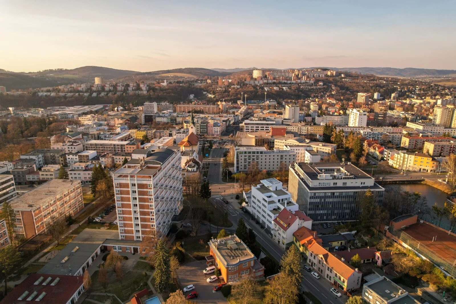 Ve Zlínském kraji panuje extrémní sucho. Kraj zakázal rozdělávat oheň téměř na všech místech
