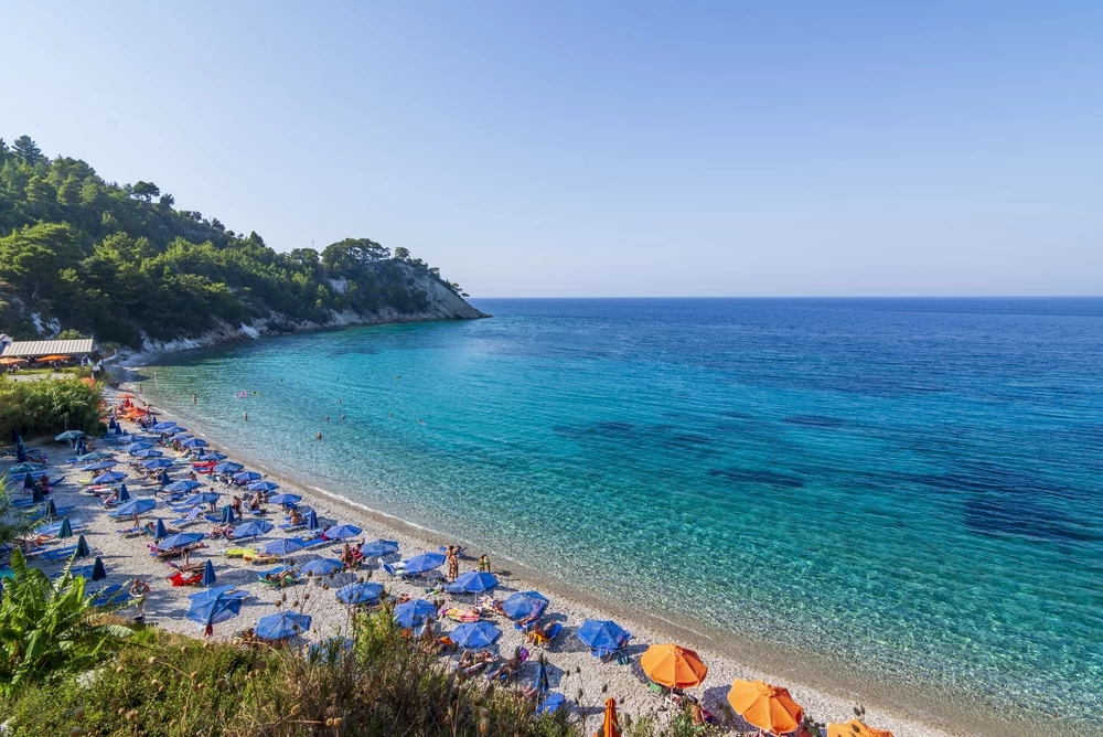Řecké ostrovy vyhlašují stav nouze kvůli extrémnímu suchu. Některé ostrovy nemají pro turisty vodu